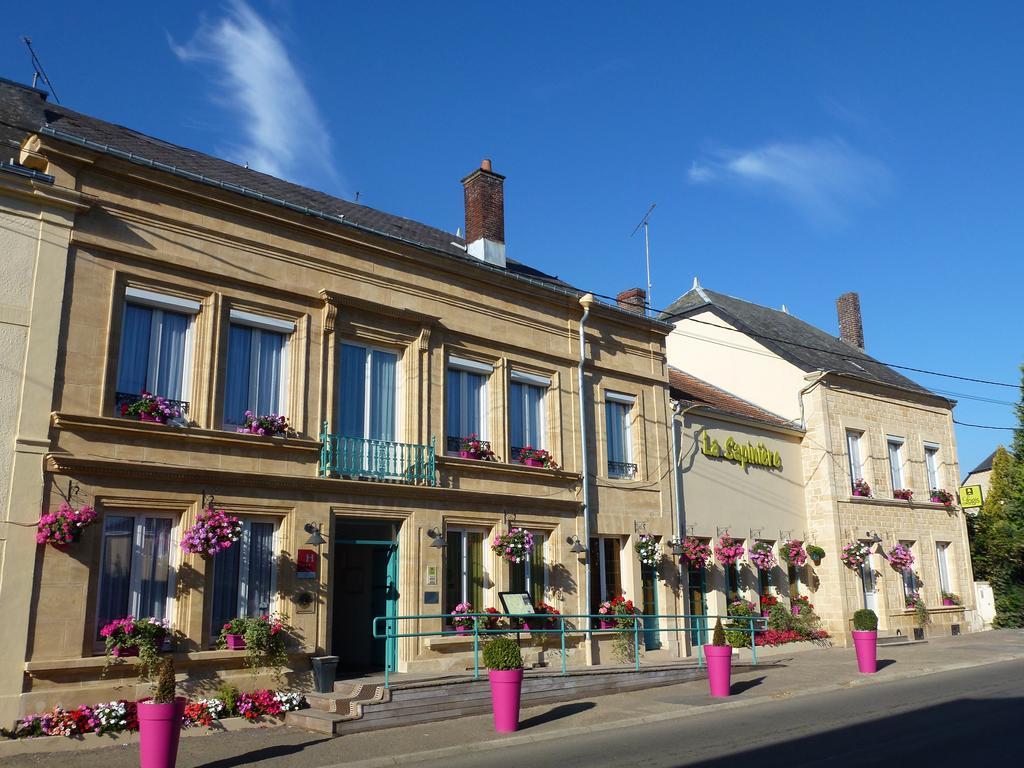 Hotel Logis La Sapinière à Remilly-Aillicourt Extérieur photo